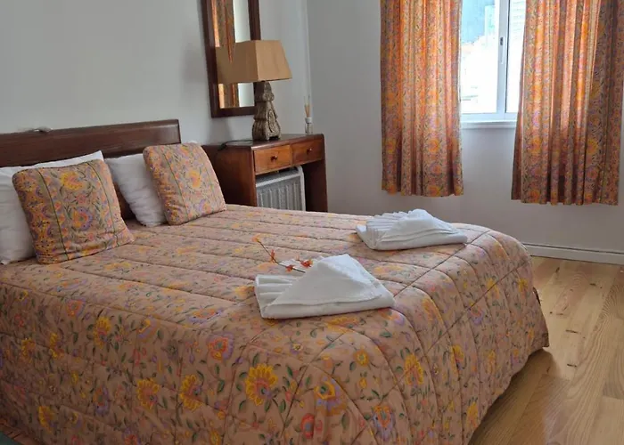 Frente - - Semanal Apartman